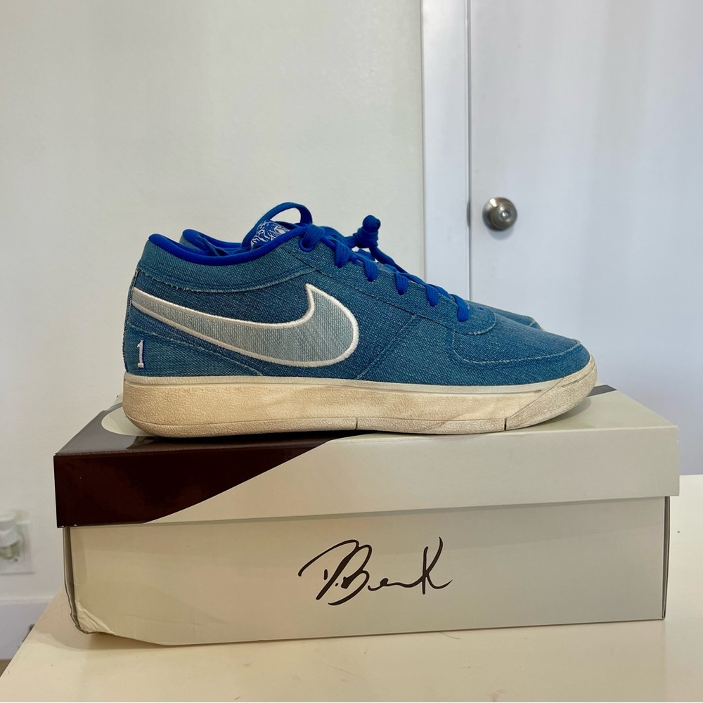 Nike | Book 1 “Blue Blood”